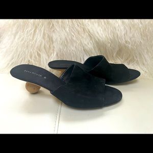 ZARA
Slit in black suede sandals round heel